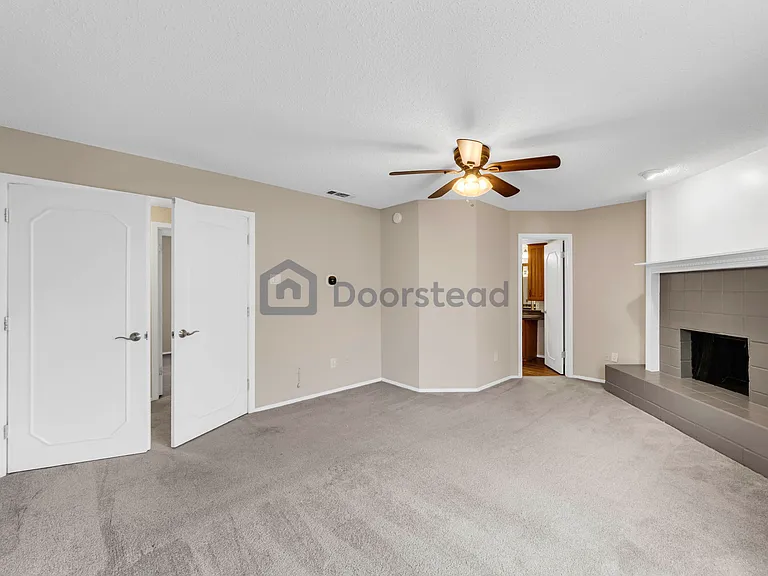 336 Melrose Dr #2C — Photo 30