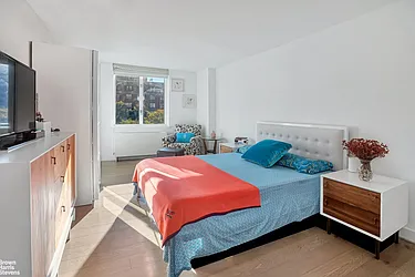 Rented by Brown Harris Stevens