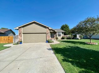 1843 E Autumn Cir, Goddard, KS 67052