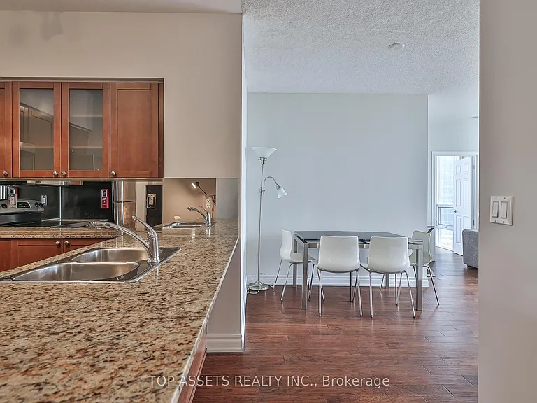 761 Bay St #3102 — Photo 15