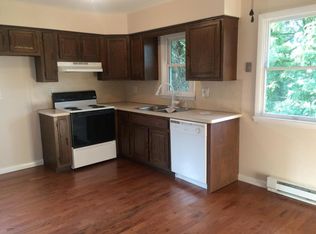 1181 W State St, Archbald, PA 18403