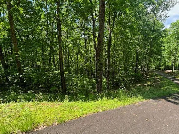 90 Rocky Knob, Young Harris, GA 30582