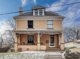 415 W College St, Canonsburg, PA