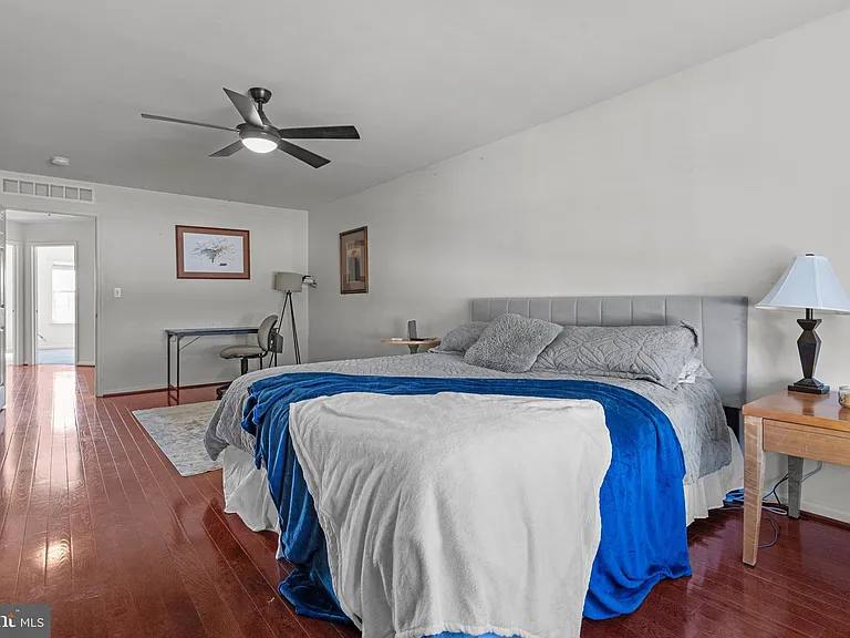 2109 Hayward Ave — Photo 21