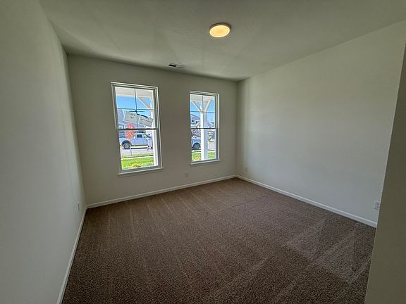 4th image of 3202 Viridian Way