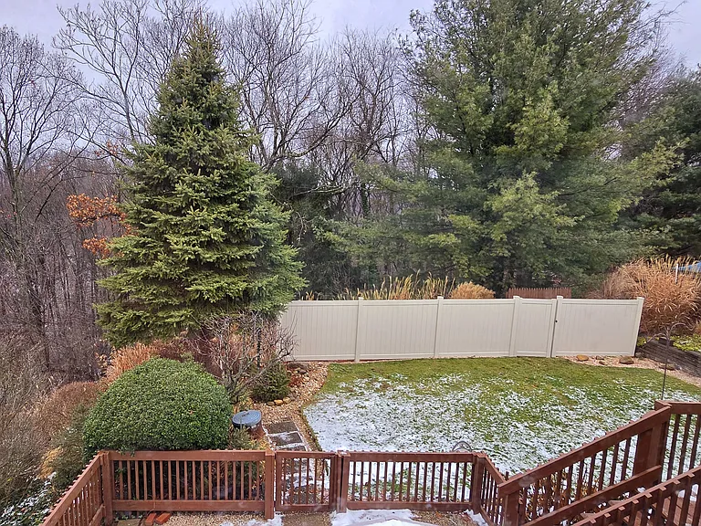 222 Rolling Dr — Photo 43
