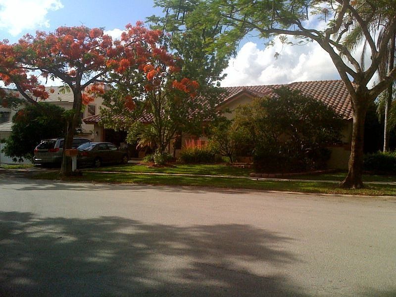 1st image of 10301 NW 18th Mnr