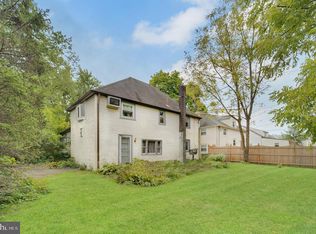2602 Woodland Rd, Abington, PA 19001