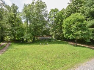 96 Meadow Creek Rd, Franklin, NC 28734