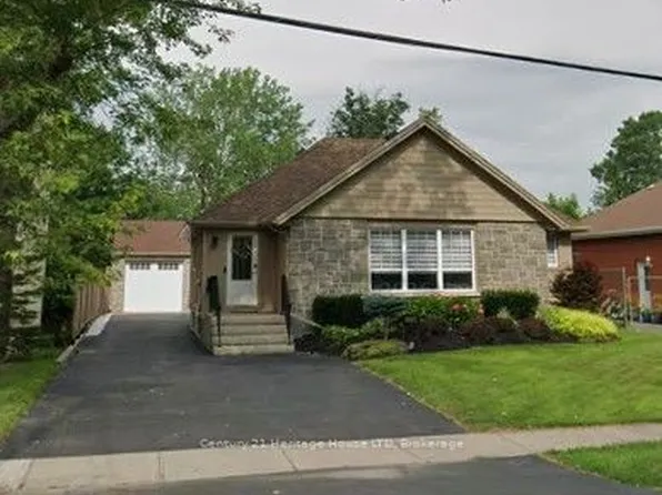 6021 Montrose Rd, Niagara Falls, ON L2H 1L4