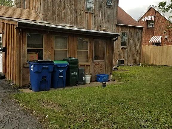 2nd image of 4695 N Bailey Ave