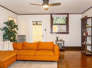 2328 10th Ave E APT A, Seattle, WA 98102