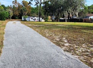 7891 Ridge Rd, Weeki Wachee, FL 34613