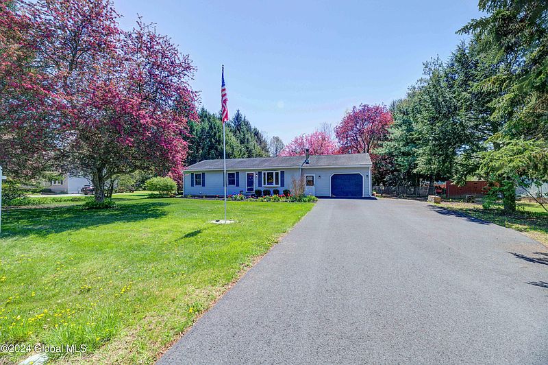 3rd image of 5 Newington Avenue