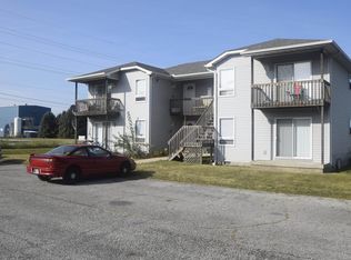 406 W Indiana St APT A2, Kouts, IN 46347