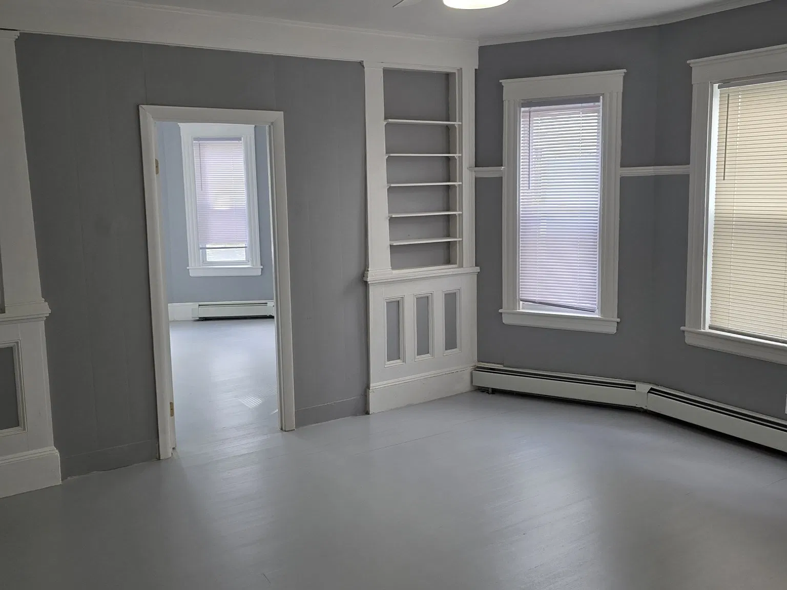 4 bed, 1.0 bath, 1365 sqft, $2,100 — Photo 4