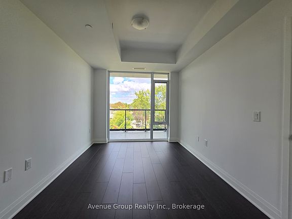 5th image of 700 Sheppard Ave W #409