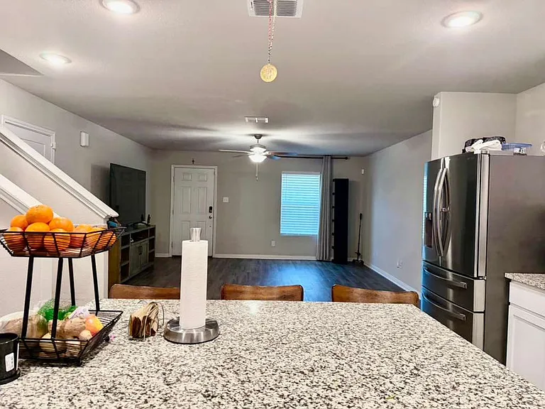 627 Retama Pass — Photo 9