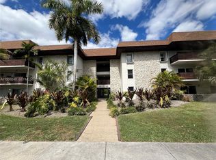 Dadeland Capri Condo, Miami, FL 33143