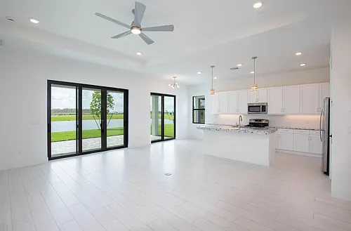 5576 Captiva Ln Photo 1