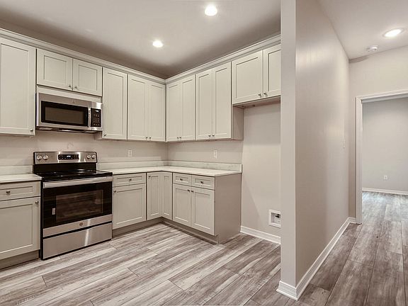4th image of 13047 Tracewood Dr