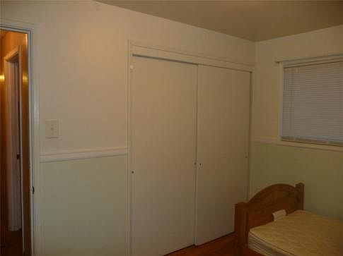 5th image of 3405 S J St