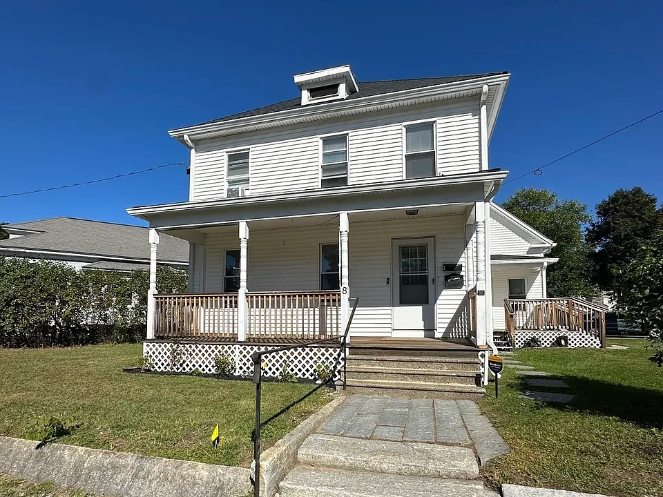 8 Highland St #1