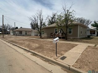 801 W Quay Ave, Artesia, NM 88210
