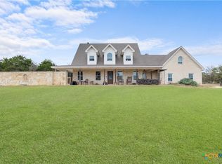 8901 Brewer Ln, Salado, TX 76571