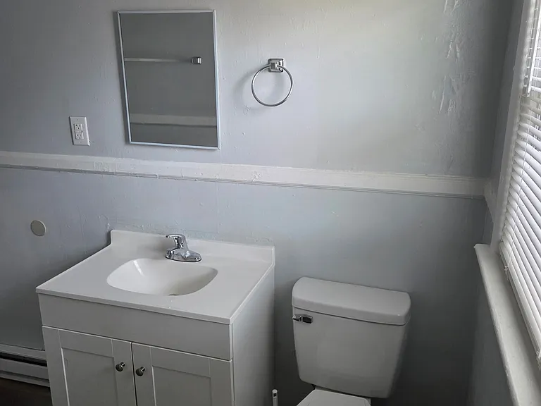 1416 Richmond Ave — Photo 6