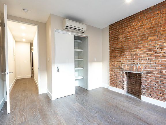 3rd image of 311 W 20th St APT 4