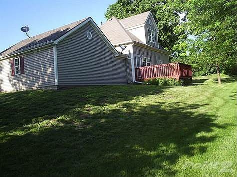 Back/Side view w/Deck