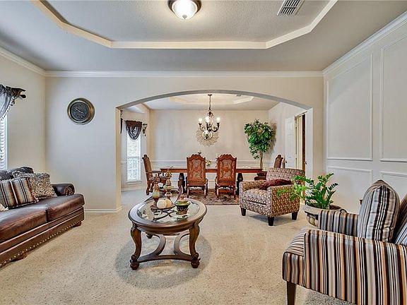 5th image of 3710 Desert Willow Dr