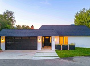 2108 El Arbolita Dr, Glendale, CA 91208