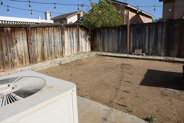 481 Lassa Way — Photo 17