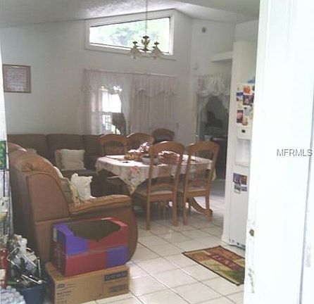 5th image of 244 N Normandale Ave