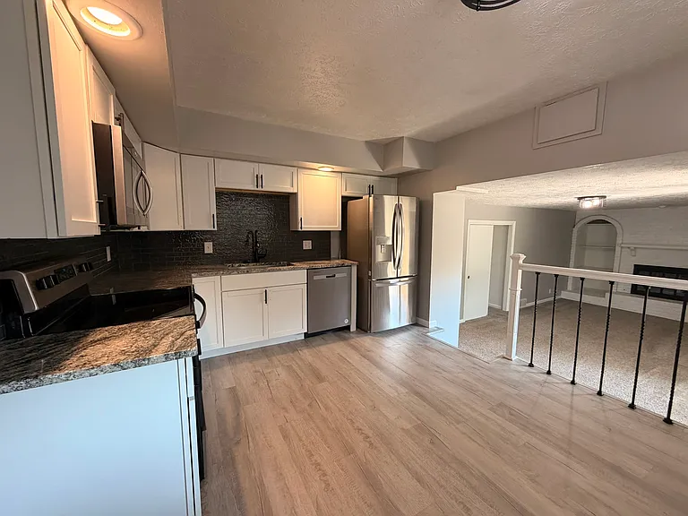 3501 Leawood Dr — Photo 11