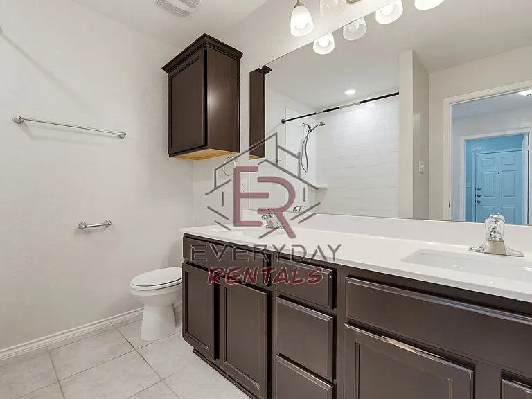 2028 Mallard Ct — Photo 13