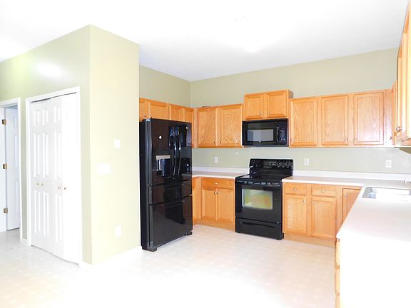 4th image of 60909 Woodland Dr