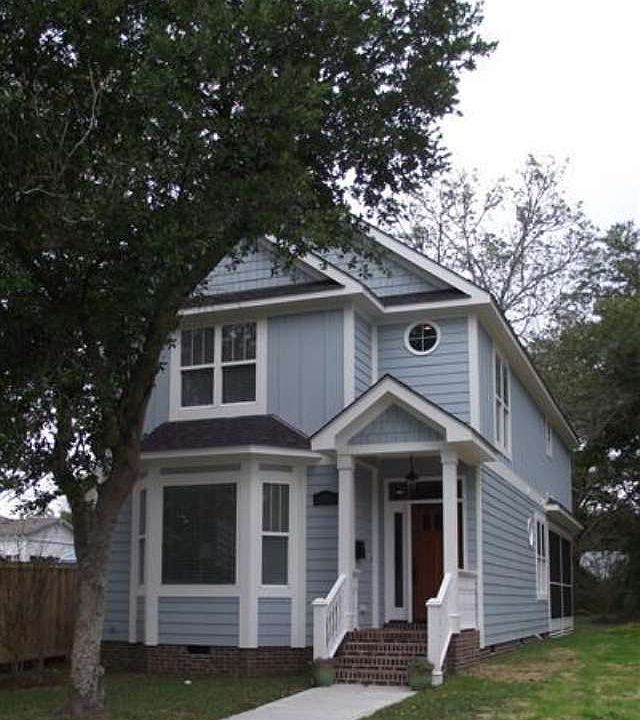 1st image of 310 E Brown St
