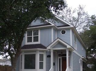 310 E Brown St, Southport, NC 28461