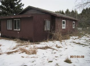 408 Sandy Ln, Mishicot, WI 54228