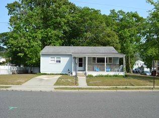758 6th St, Somers Point, NJ 08244