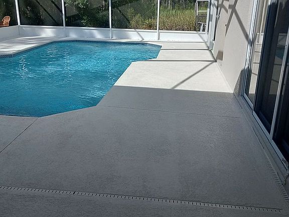 4th image of 4446 N Baywood Dr