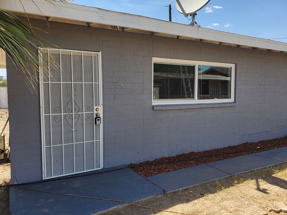 1st image of 1209 Cunningham Dr #2