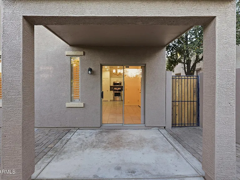 7527 S 13th Pl — Photo 27