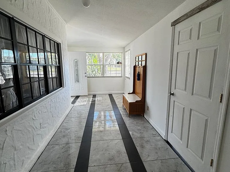 630 N Crooked Lake Dr — Photo 19