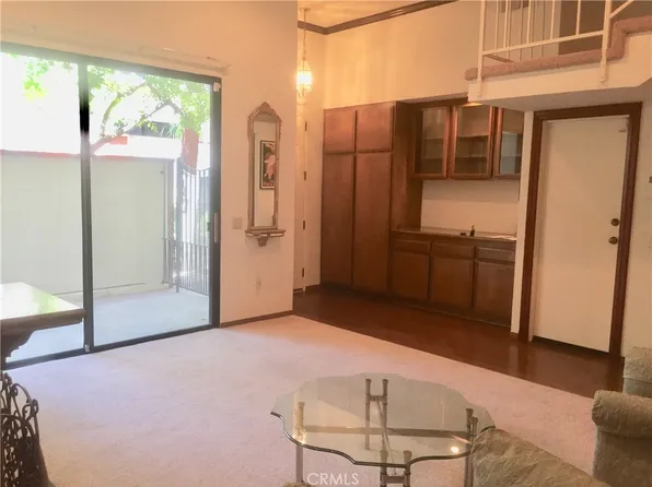 10201 Mason Ave Unit 101, Chatsworth, CA 91311