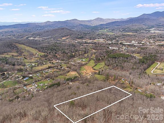 3rd image of 99999 Oak Ridge Rd