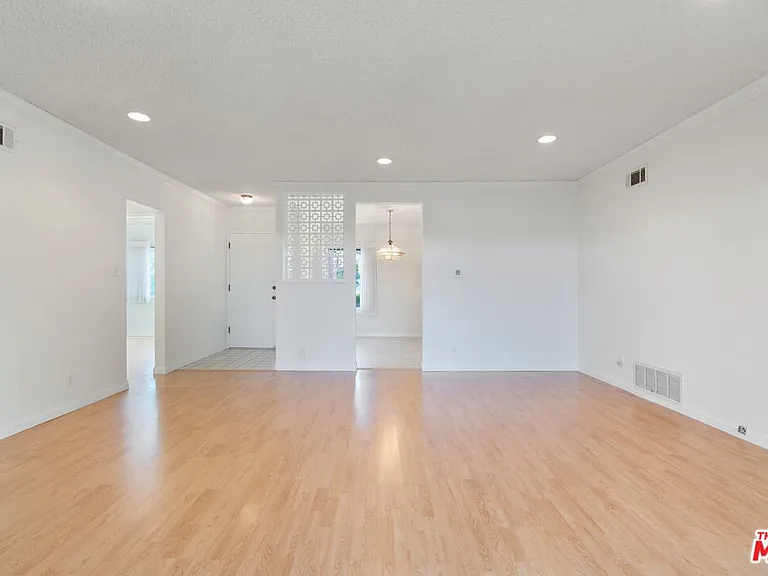 2648 Range Rd — Photo 17
